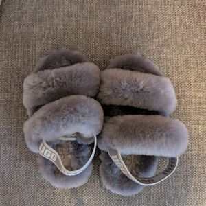 Toddler UGG Fluffy Gray Slippers Toddler Size 8